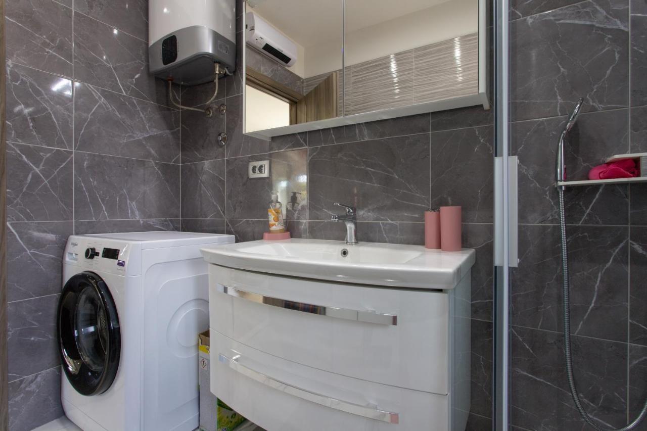 Apartman Nikol Kaštela Extérieur photo