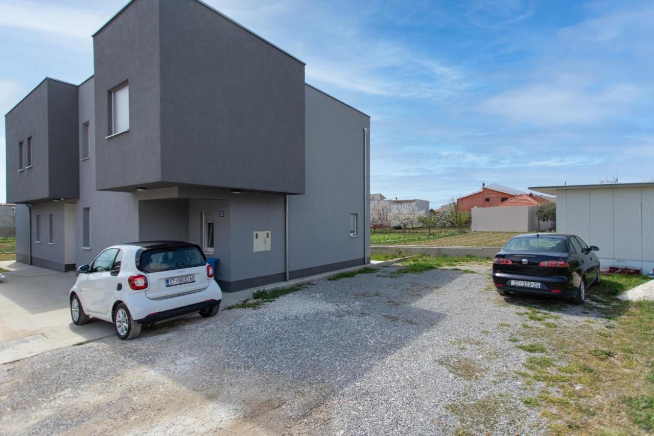 Apartman Nikol Kaštela Extérieur photo
